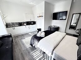 Reads Luxury Apartments