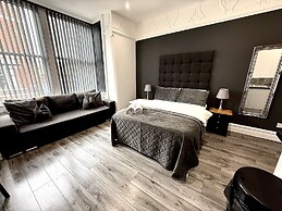 Reads Luxury Apartments