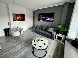 Reads Luxury Apartments