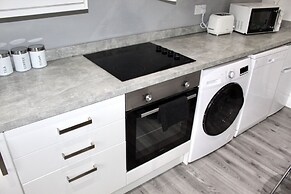 Reads Luxury Apartments