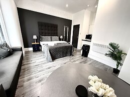 Reads Luxury Apartments