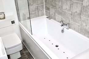 Reads Luxury Apartments