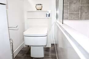 Reads Luxury Apartments