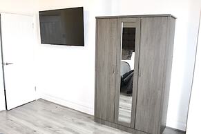 Reads Luxury Apartments