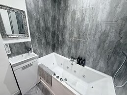 Reads Luxury Apartments
