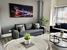 Reads Luxury Apartments