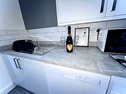 Reads Luxury Apartments