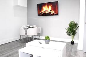 Reads Luxury Apartments