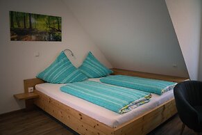 Pension Yvonne - SUPERIOR