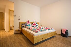 Pension Yvonne - SUPERIOR