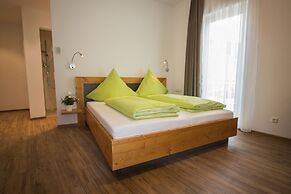 Pension Yvonne - SUPERIOR