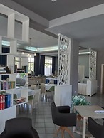 Aethria Hotel