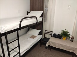 Friends Forever - Hostel
