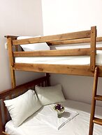 Friends Forever - Hostel