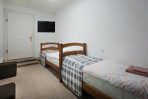Friends Forever - Hostel