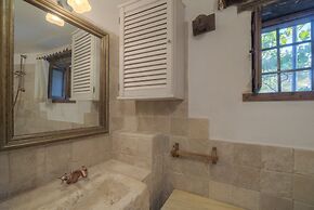 Trullo del Falegname Ostuni by Typney