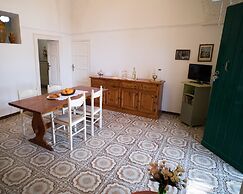 Masseria Cavaliere Fumarola by Typney