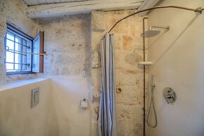 La Lamia 1864 Ostuni by Typney