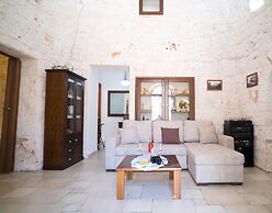 Trullo Paan Pascarosa Ostuni by Typney