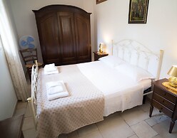 Trullo Paan Pascarosa Ostuni by Typney