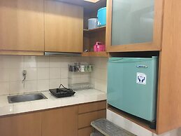 Cozy 2BR Apartment At Majesty Near Maranatha University