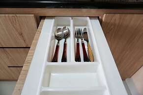 Best Homey Studio at The Oasis Apartment