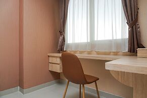 Best Homey Studio at The Oasis Apartment