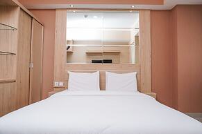 Best Homey Studio at The Oasis Apartment