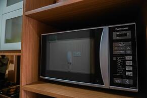 Elegant New Studio The Oasis Apartment