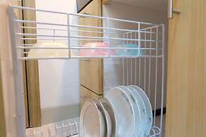 Comfortable and Clean Studio at The Oasis Apartment