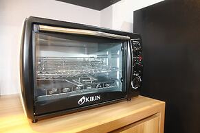 Comfy Studio Mustika Golf Residence Apartment