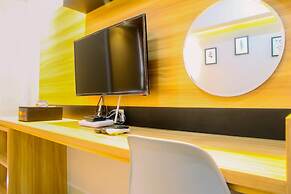 Comfy Studio Mustika Golf Residence Apartment