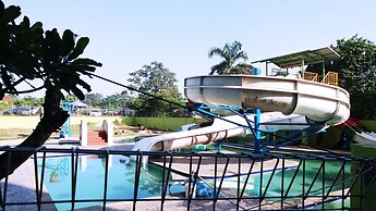 Relaxing Simply 2BR Pancoran Riverside Apartment