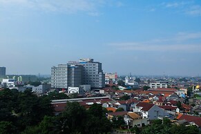 Simply Homey 2BR Pancoran Riverside Apartment