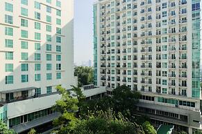 Comfy Studio Woodland Park Residence Apartment