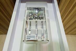 Comfy and Modern 1BR at Lexington Apartment