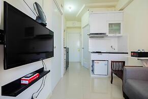 Tranquil 2BR @ Green Pramuka Apartment