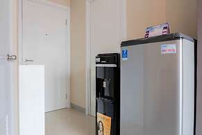 Modern and Bright 2BR Green Pramuka Apartment