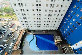 Nice Studio at Green Pramuka Apartment