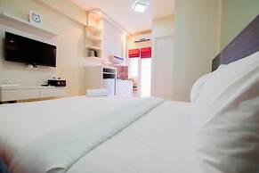 Nice Studio at Green Pramuka Apartment
