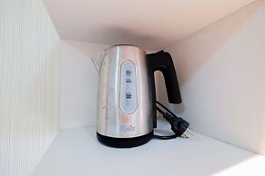 Nice Studio at Green Pramuka Apartment