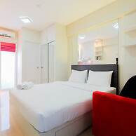 Nice Studio at Green Pramuka Apartment