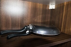 Comfy Studio Room Sunter Park View Apartment