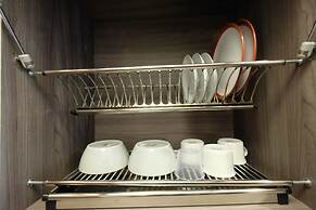 Best Price Studio Apartment at Capitol Park Residence