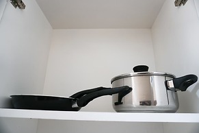 Comfy Studio Ciputra International Apartment