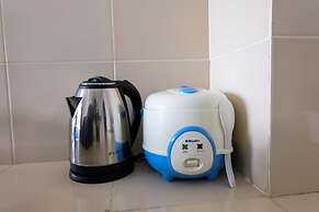 Simply Furnished 1BR @ Skyline Paramount Apartment