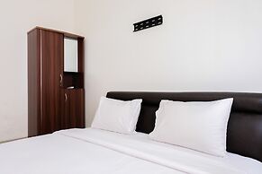 Simply Furnished 1BR @ Skyline Paramount Apartment