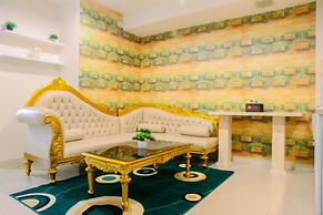 Vintage 2BR Apartment at Grand Kamala Lagoon