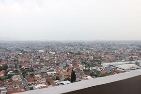 Cozy 2BR Apartment @ Newton Residence