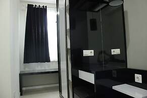 Direct Access to Pool 2BR Apartment at Parahyangan Residence